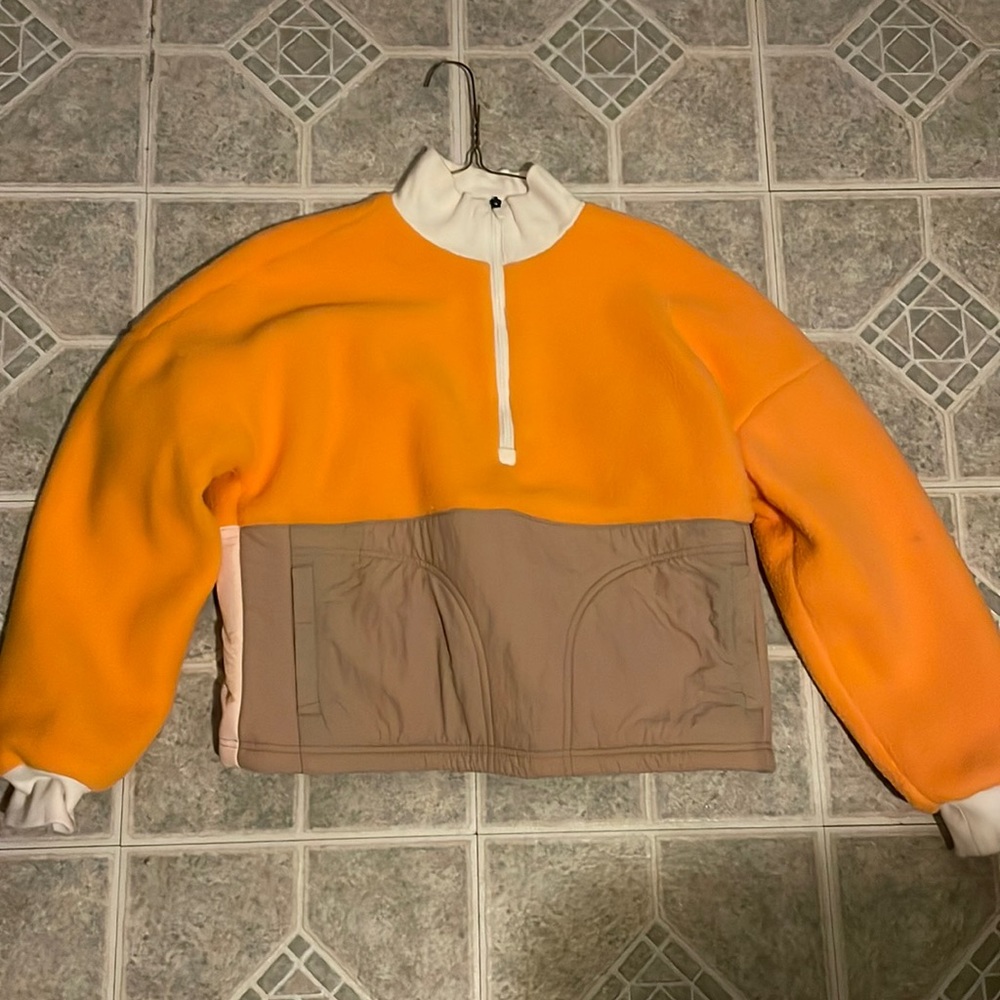 Fabletics zip up